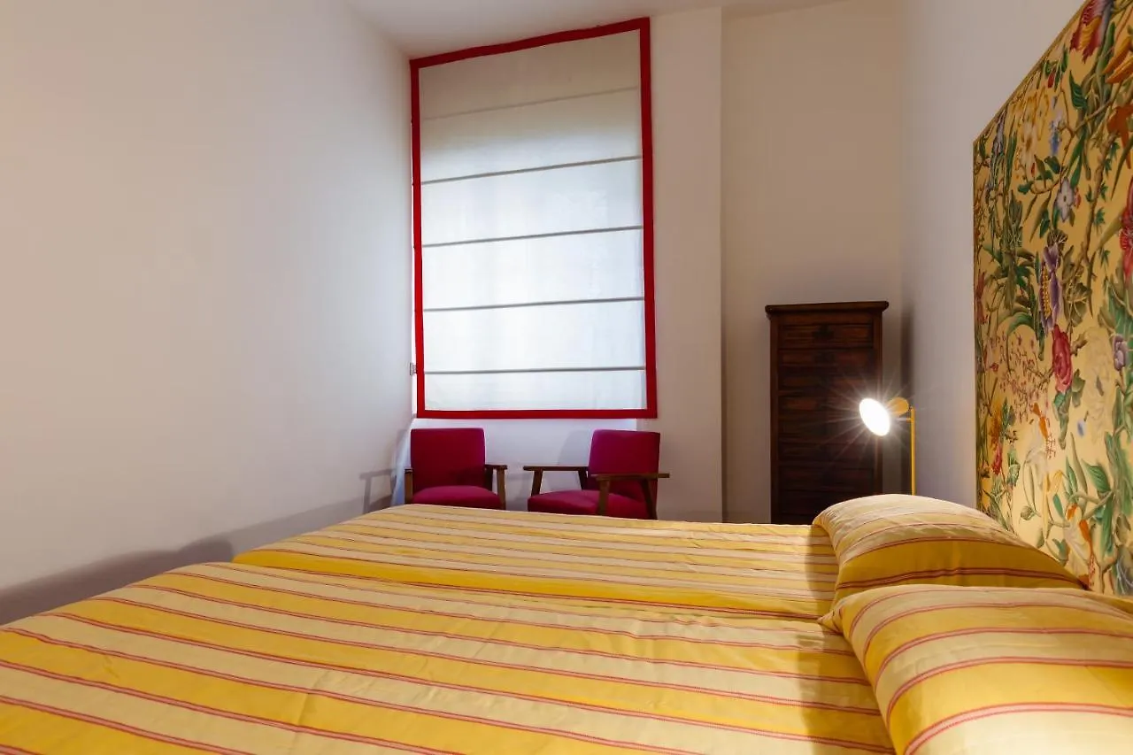 Santa Teresa A Chiaia By Napoliapartments Naples