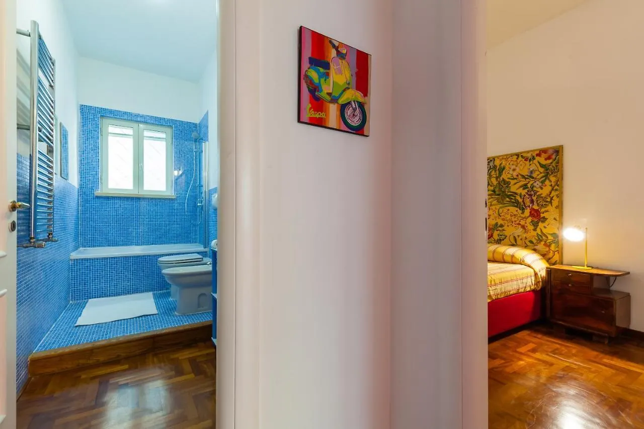 Santa Teresa A Chiaia By Napoliapartments 0*, Naples