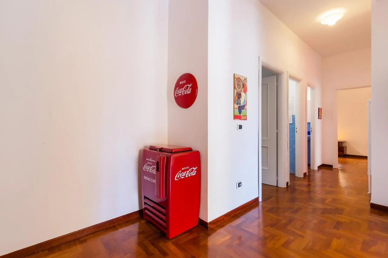 Santa Teresa A Chiaia By Napoliapartments 0*, Naples