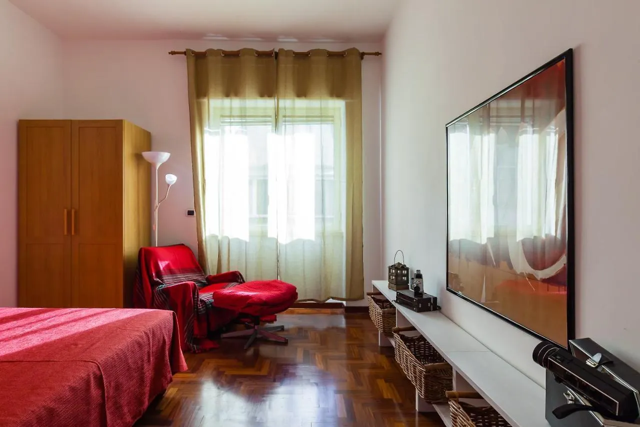 Santa Teresa A Chiaia By Napoliapartments Apartment